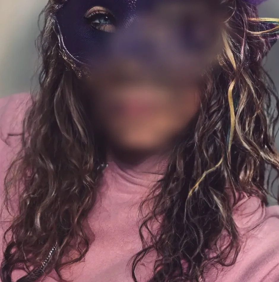 Alexandra, 31 anni