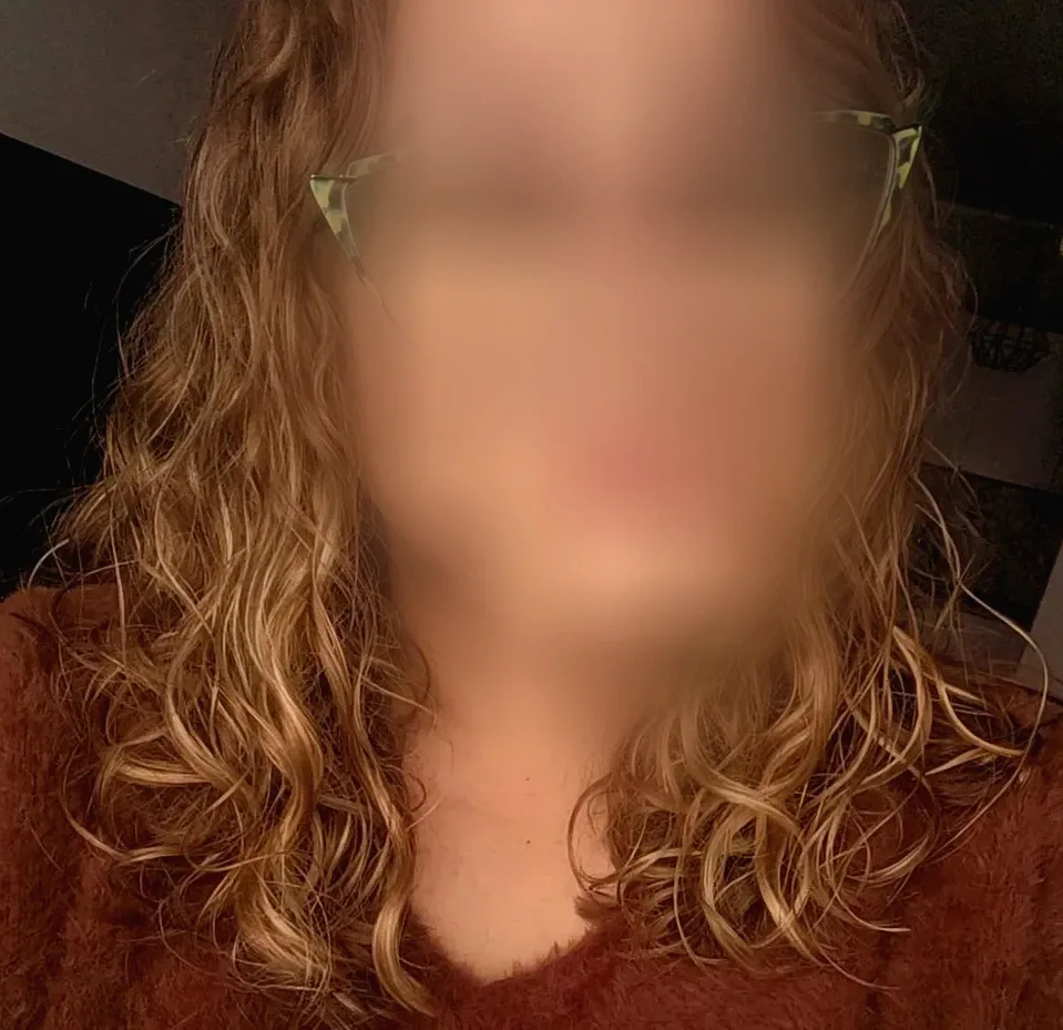 Anisa, 29 anni
