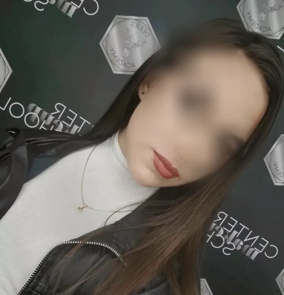 Emanuela, 25 anni